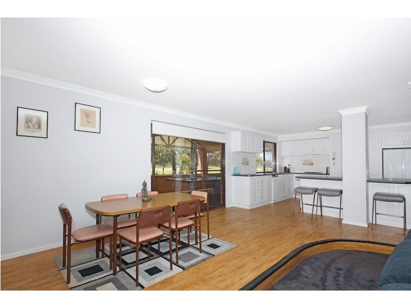 92 Caponi Road, Barragup WA 6209