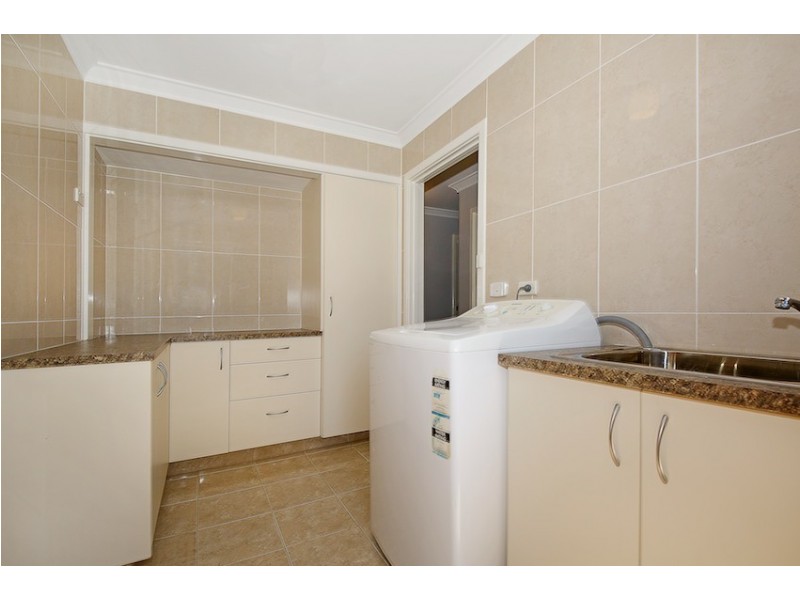 92 Caponi Road, Barragup WA 6209