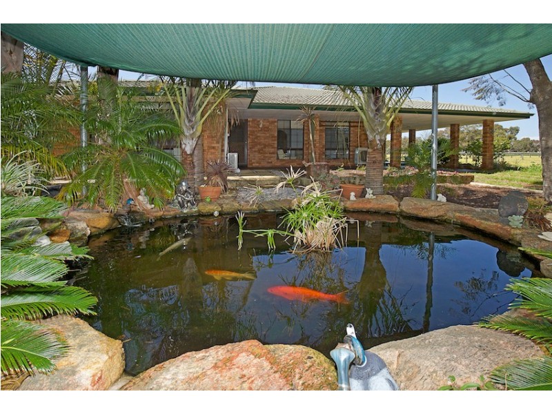 92 Caponi Road, Barragup WA 6209