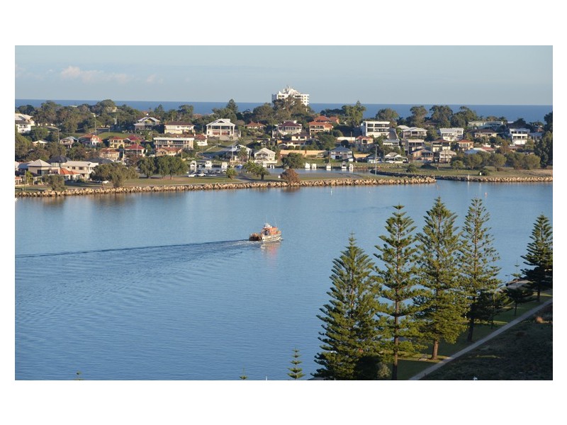 1306/3 Marco Polo Drive, Mandurah WA 6210