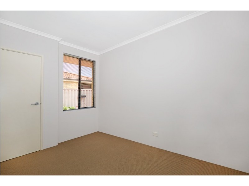 8/4 Lefroy Street, Mandurah WA 6210