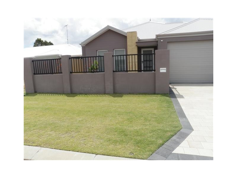 15 Illyarrie Avenue, Falcon WA 6210