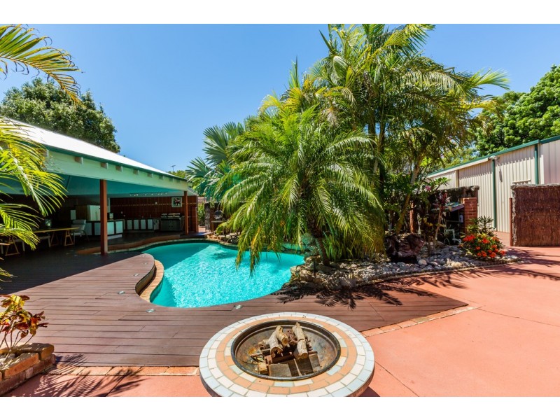 11 Nutbush Avenue, Falcon WA 6210