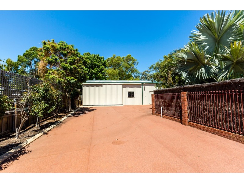 11 Nutbush Avenue, Falcon WA 6210