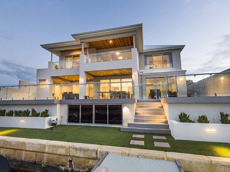 5 Gael Place, Dudley Park WA 6210