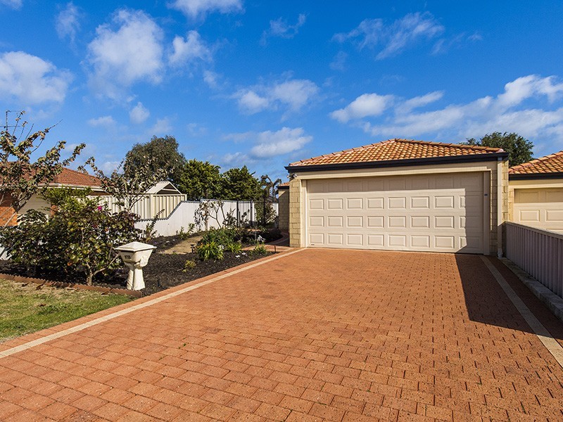2/57 Portmarnock Circle, Halls Head WA 6210