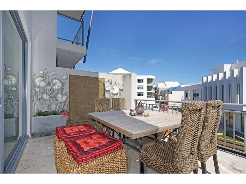 3/12 Cannaregio Square, Mandurah WA 6210