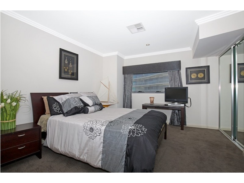 3/12 Cannaregio Square, Mandurah WA 6210