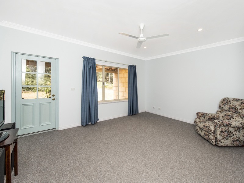 434 Mulga Drive, Parklands WA 6180