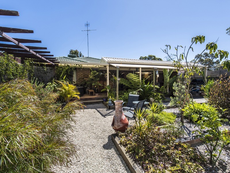 21 Gowman Way, Ravenswood WA 6208
