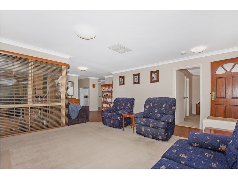 53 Blackwood Parade, Dudley Park WA 6210