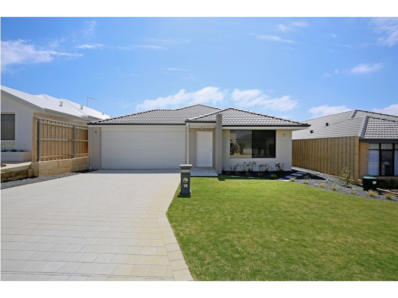 16 Sombre Rise, Halls Head WA 6210