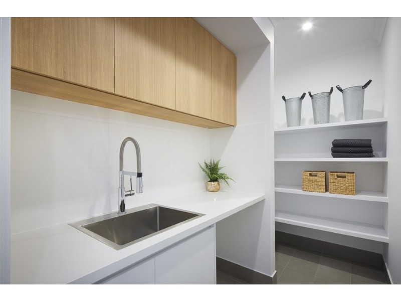 65 Kangaroo Avenue, Kwinana Town Centre WA 6167