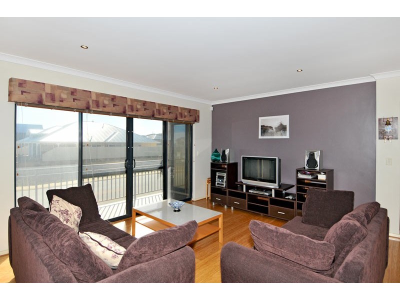 2 Cranbrook Crescent, Dawesville WA 6211