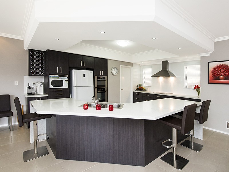 12 Cordia Way, Halls Head WA 6210