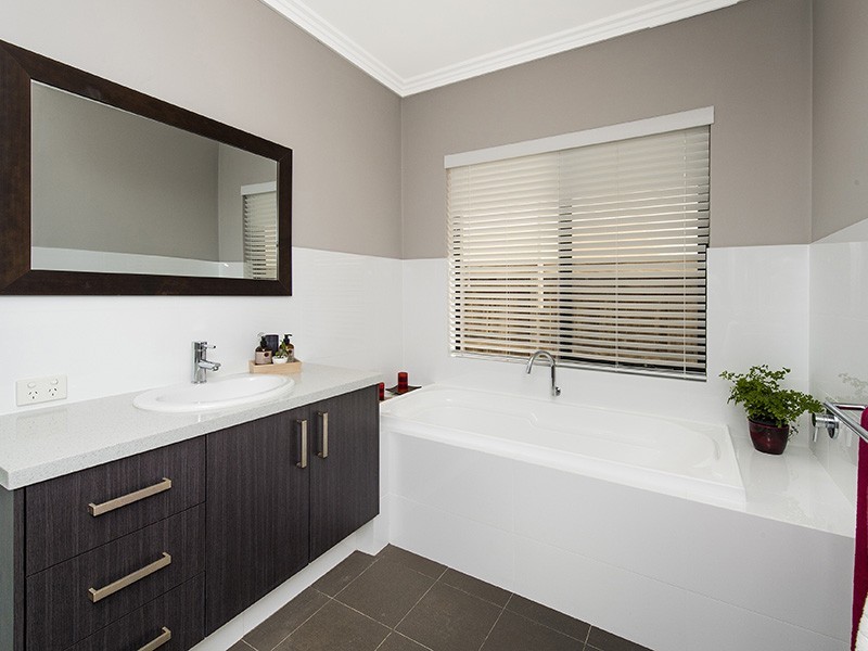 12 Cordia Way, Halls Head WA 6210