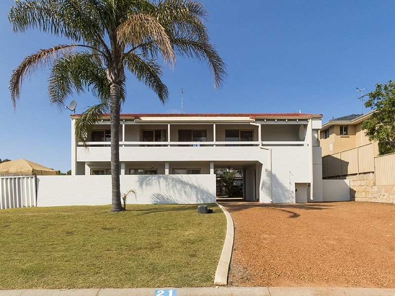 21 Seawind Drive, Silver Sands WA 6210