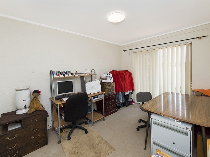 21 Seawind Drive, Silver Sands WA 6210