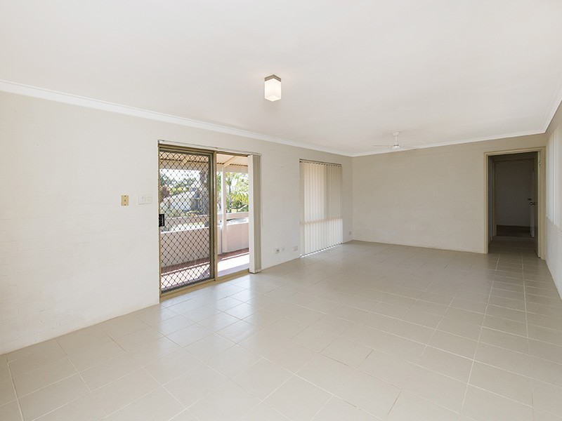 21 Seawind Drive, Silver Sands WA 6210