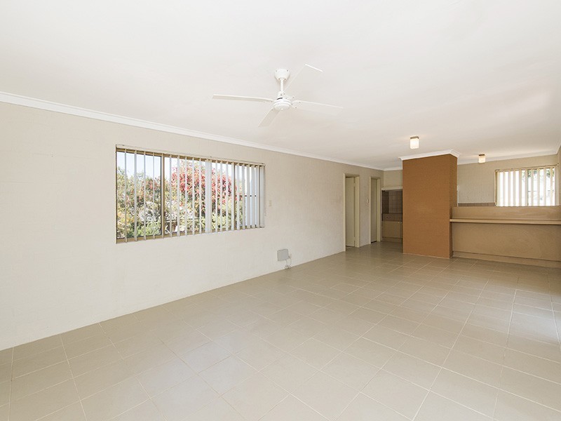 21 Seawind Drive, Silver Sands WA 6210