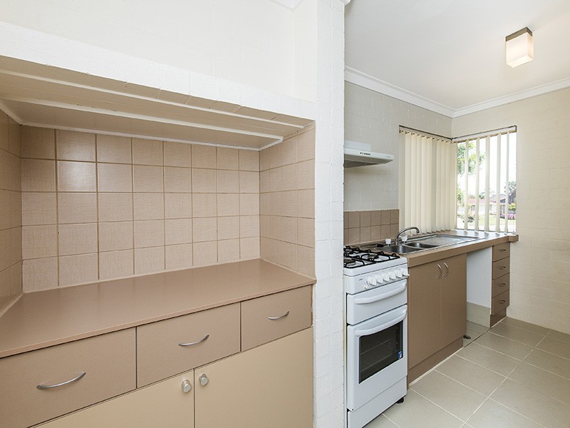 21 Seawind Drive, Silver Sands WA 6210