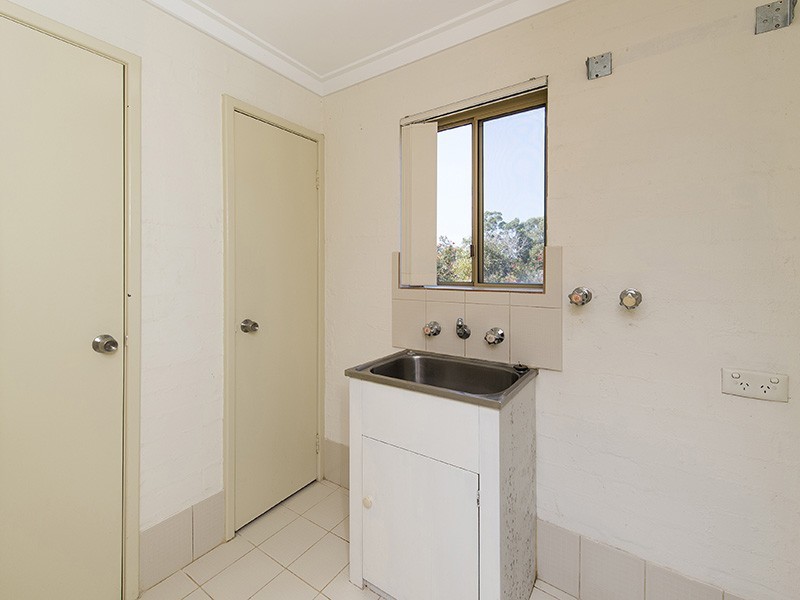 21 Seawind Drive, Silver Sands WA 6210