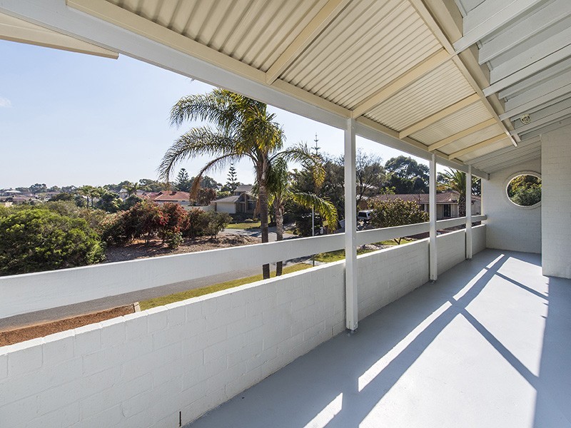 21 Seawind Drive, Silver Sands WA 6210