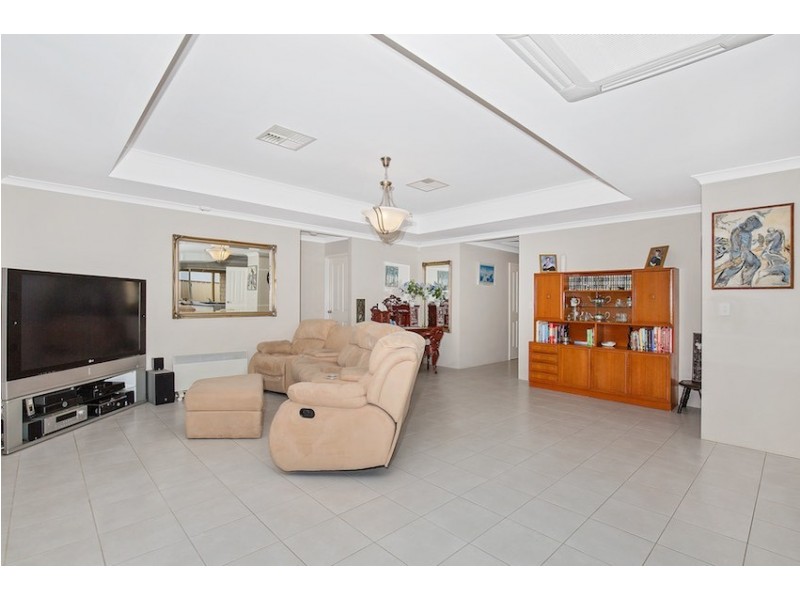 12 Katanning Avenue, Dawesville WA 6211