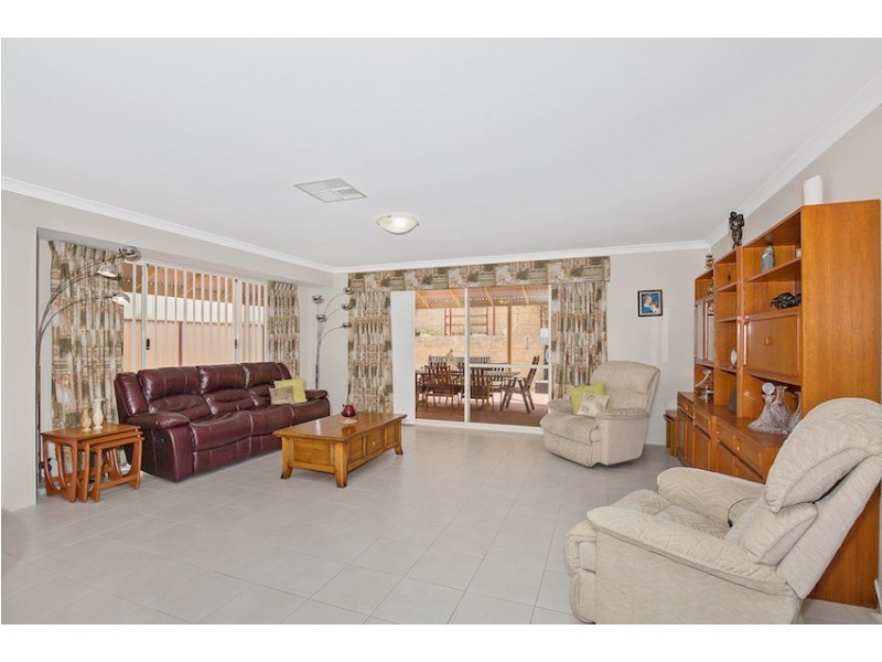 12 Katanning Avenue, Dawesville WA 6211