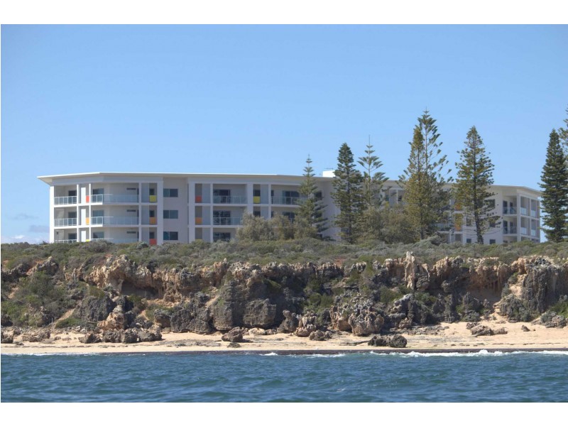 3/150 Boardwalk Boulevard, Halls Head WA 6210