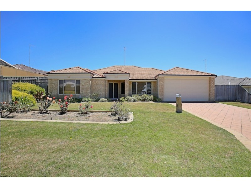 6 Hideaway Cove, Halls Head WA 6210