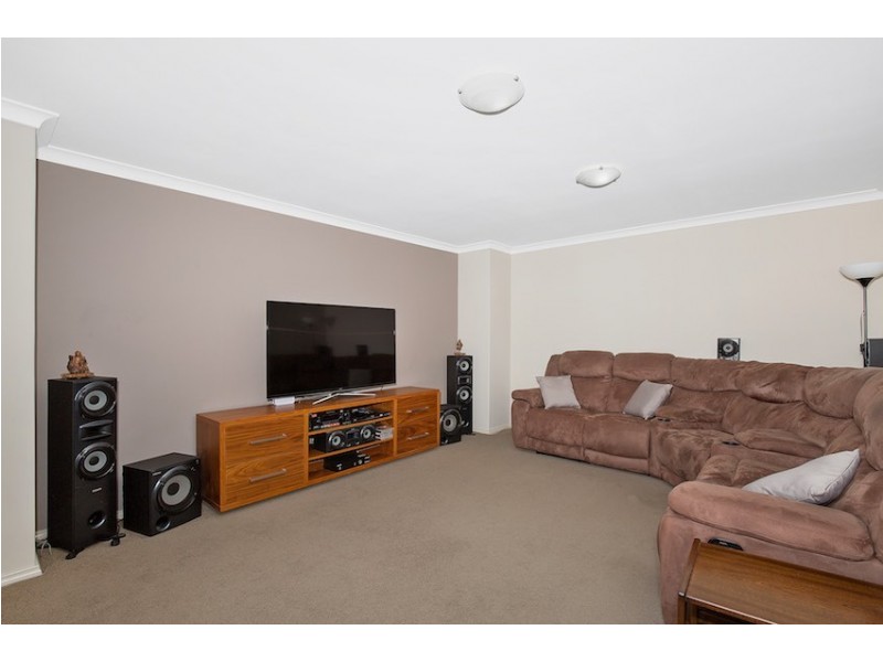 1A Parkstone Grove, Meadow Springs WA 6210