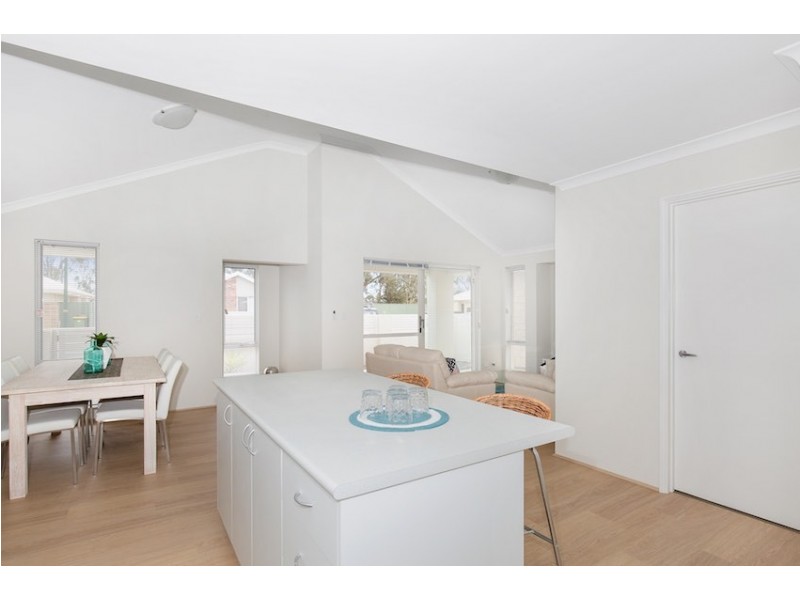 42 Encourage Loop, Dudley Park WA 6210