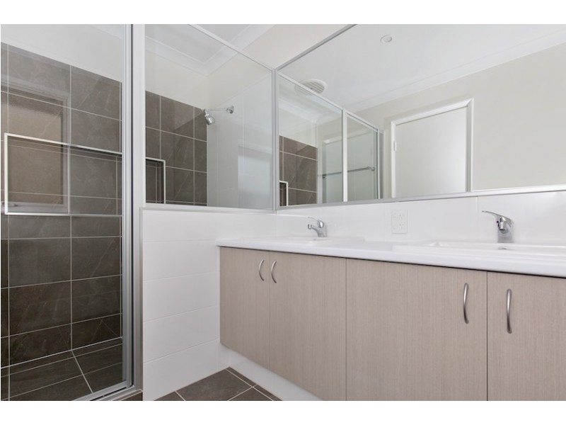 44 Encourage Loop, Dudley Park WA 6210