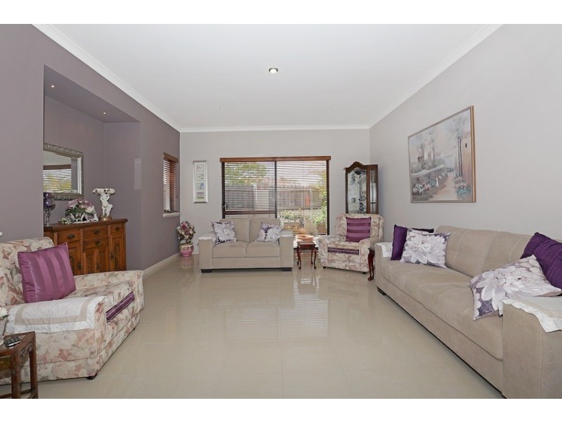 3 Pacifica Way, Dudley Park WA 6210