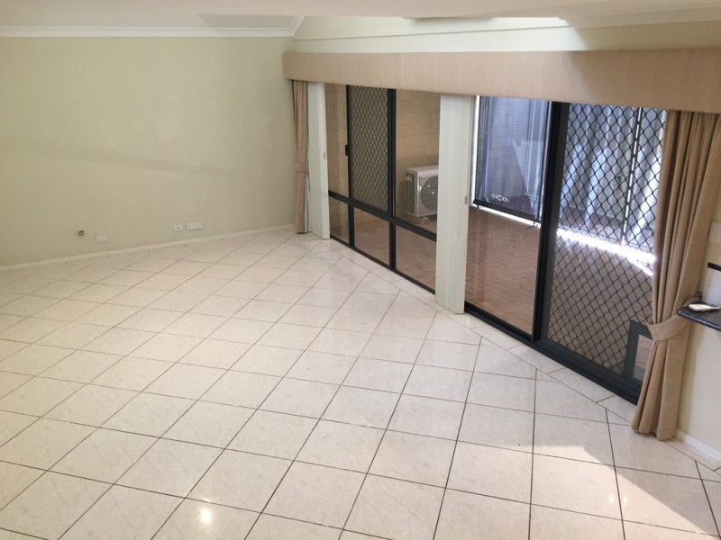 4/16 Davey Street, Mandurah WA 6210