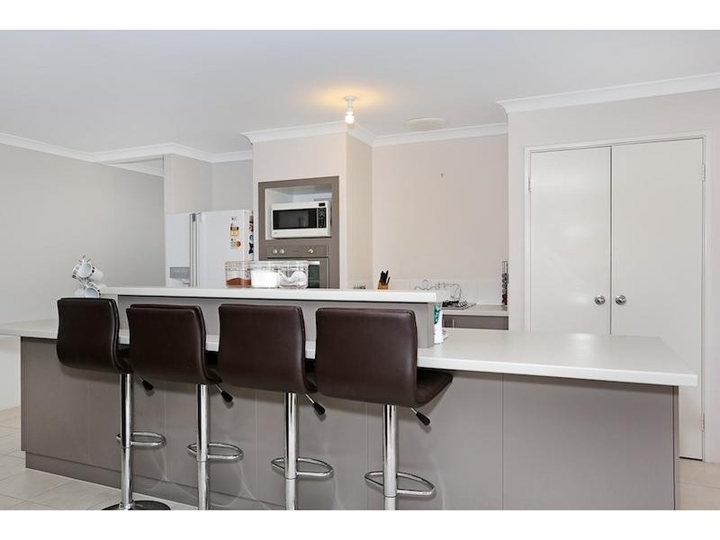 18 Asper Way, Halls Head WA 6210