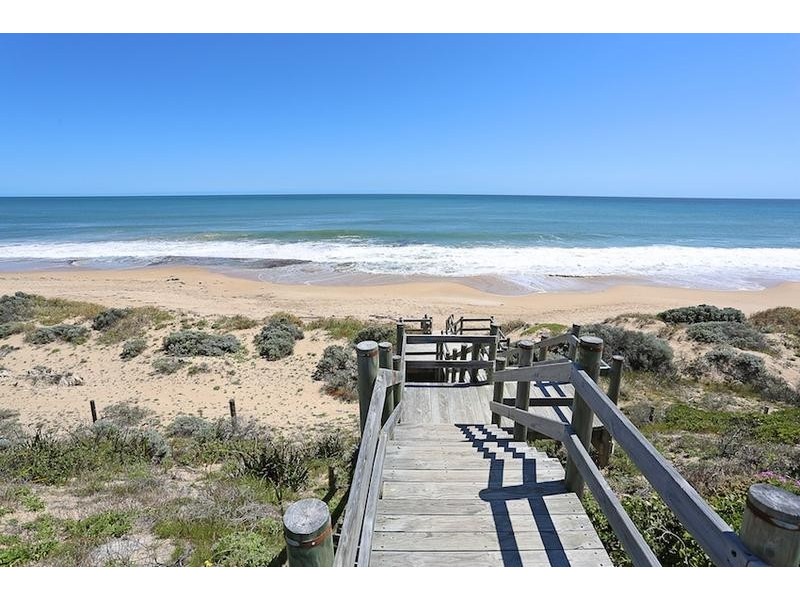 18 Asper Way, Halls Head WA 6210