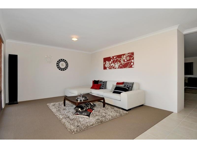 18 Asper Way, Halls Head WA 6210