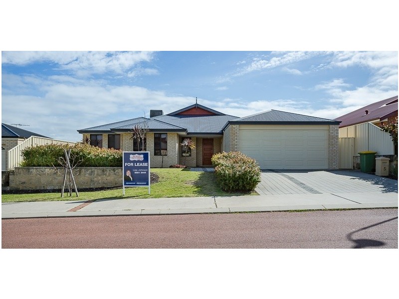 5 Winslow Crest, Lakelands WA 6180