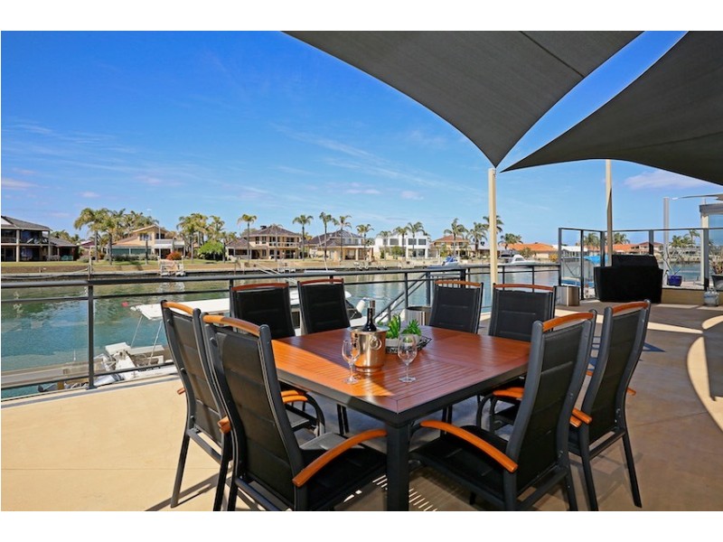 20 Donnelly Gardens, Dudley Park WA 6210