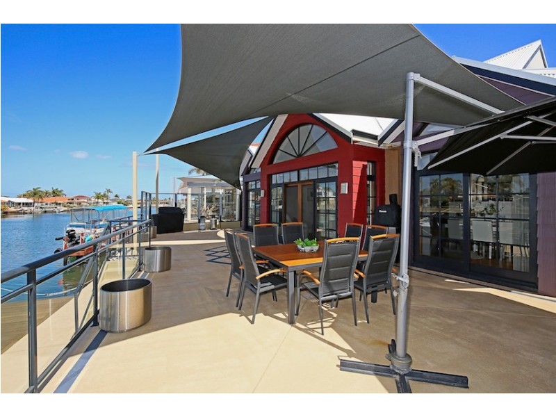 20 Donnelly Gardens, Dudley Park WA 6210