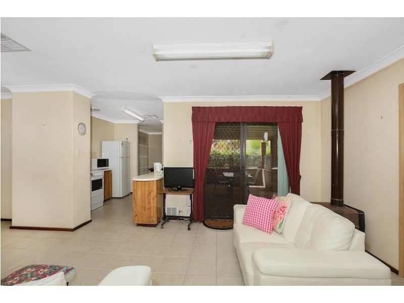 3 Hennessy Place, Mandurah WA 6210