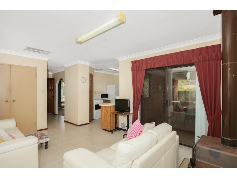 3 Hennessy Place, Mandurah WA 6210