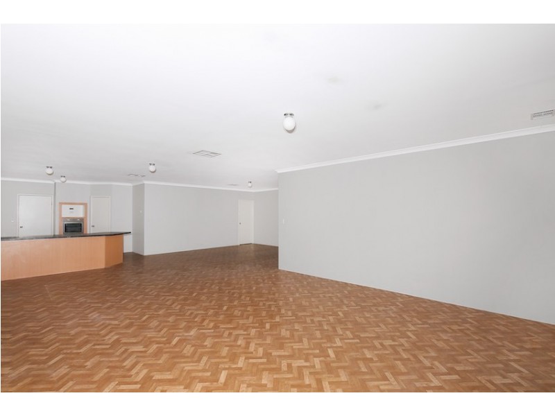 5 Woodstock Turn, Ravenswood WA 6208