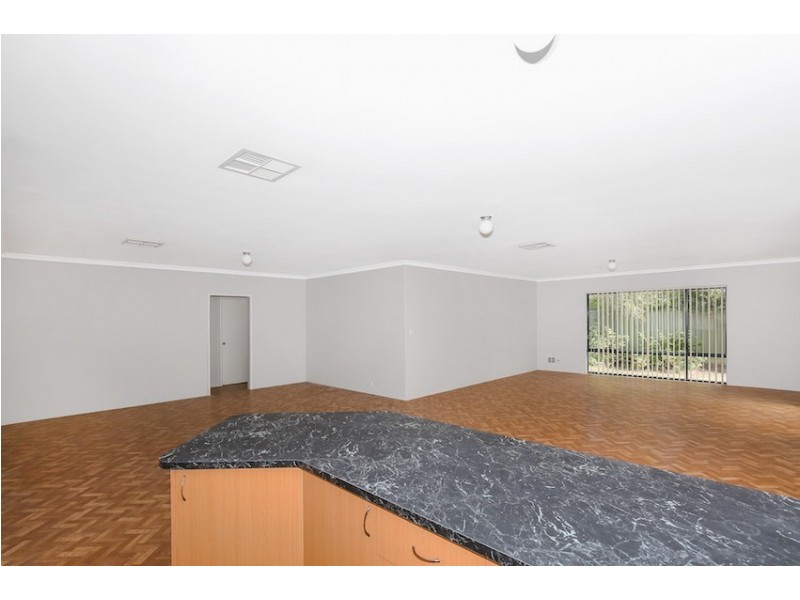 5 Woodstock Turn, Ravenswood WA 6208