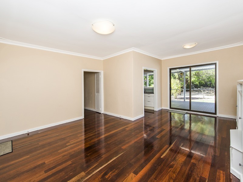 7 Henson Street, Silver Sands WA 6210