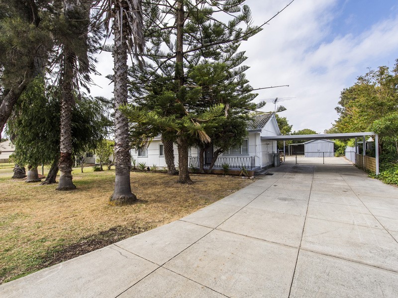 7 Henson Street, Silver Sands WA 6210