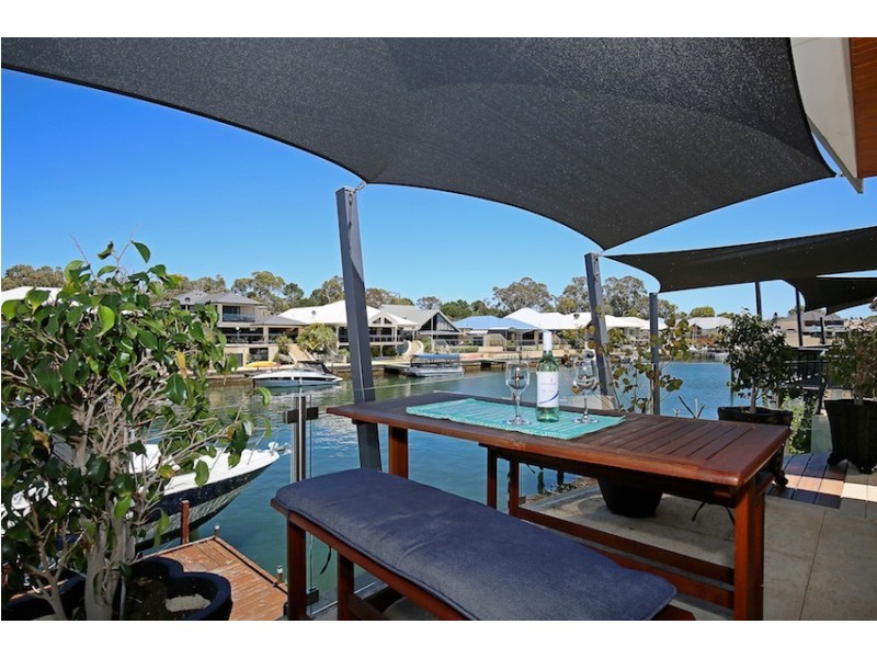 15 Ragamuffin Point, Halls Head WA 6210