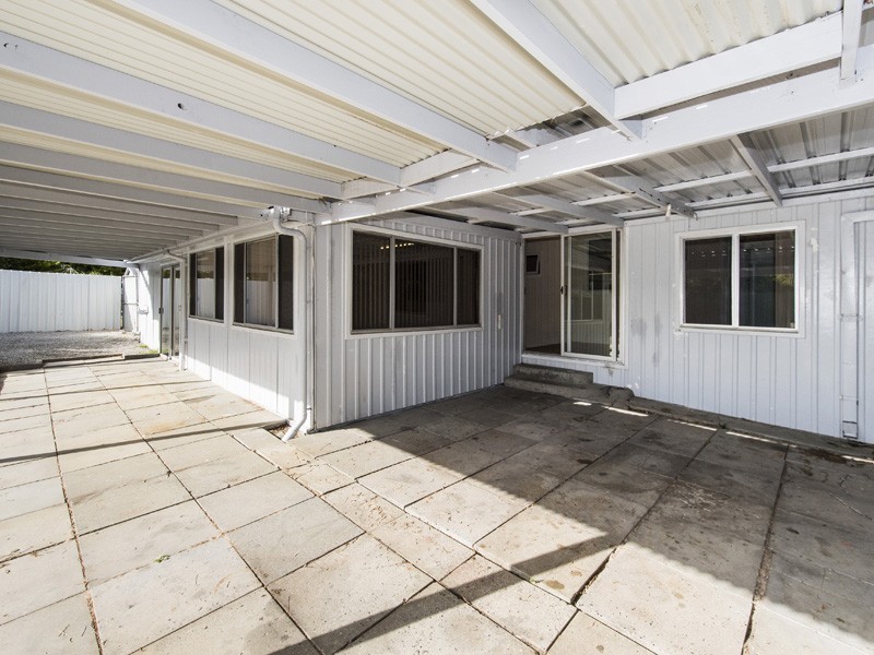 9 Henson Street, Silver Sands WA 6210